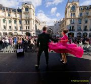 Gleisenia 2026 - Black Secrets auf Bühne am Stachus