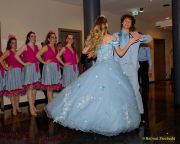 D260211-182755-0033-110-Gleisenia-Einzug_NH_Hotel